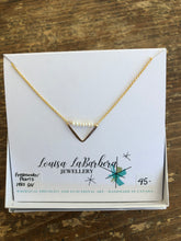 Load image into Gallery viewer, Hammered V Necklace