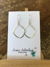 Load image into Gallery viewer, Medium Hammered Diamond
