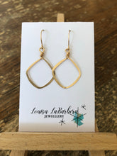 Load image into Gallery viewer, Medium Hammered Diamond
