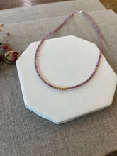 Load image into Gallery viewer, Semiprecious necklace with a Hammered 14 karat gold filled beads
