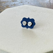 Load image into Gallery viewer, Skull Stud Earrings
