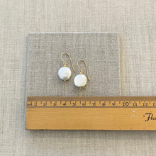 Load image into Gallery viewer, Coin pearl drop earring
