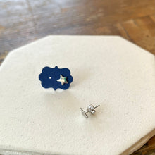 Load image into Gallery viewer, Star Stud Earrings
