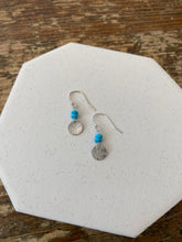 Load image into Gallery viewer, Hammered Disk Earring with Semiprecious Stones - Turquoise
