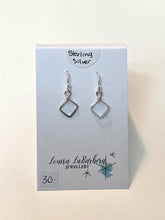 Load image into Gallery viewer, Small Hammered Diamond
