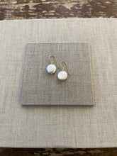 Load image into Gallery viewer, Coin pearl drop earring
