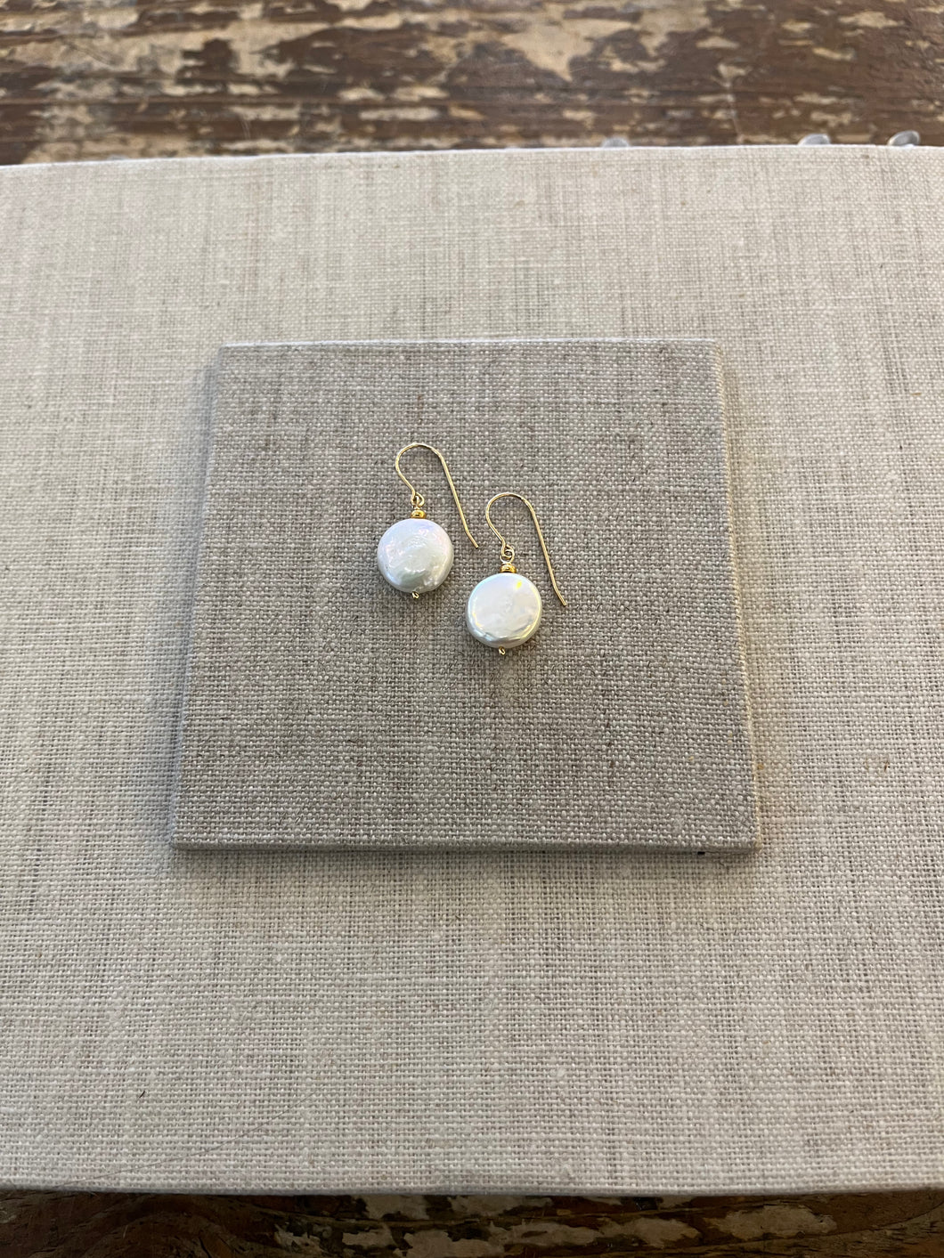 Coin pearl drop earring